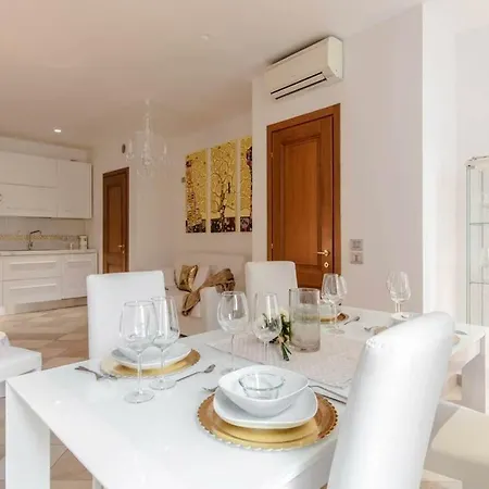 Palazzo Teatro Vecchio-holiday Suites